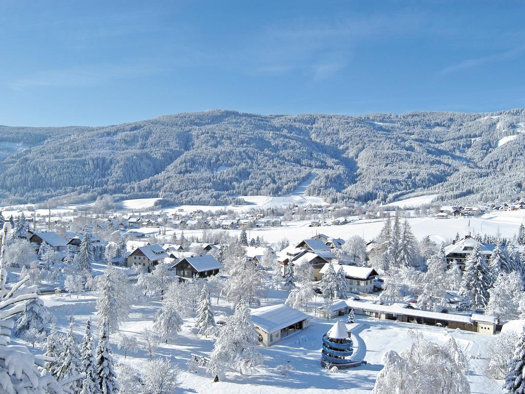 Hotel Brunnwirt Вайсбриах Екстериор снимка