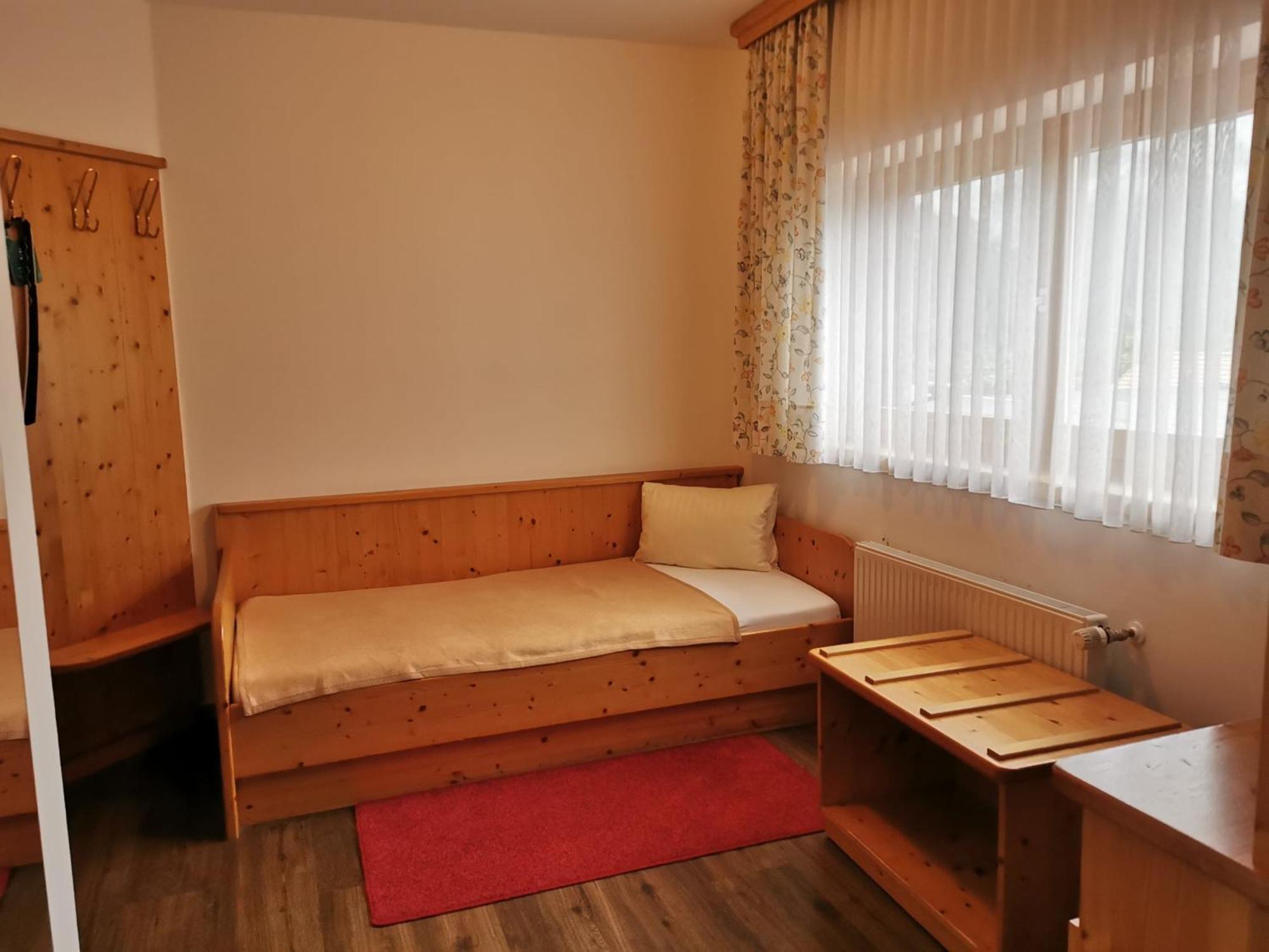 Hotel Brunnwirt Вайсбриах Екстериор снимка