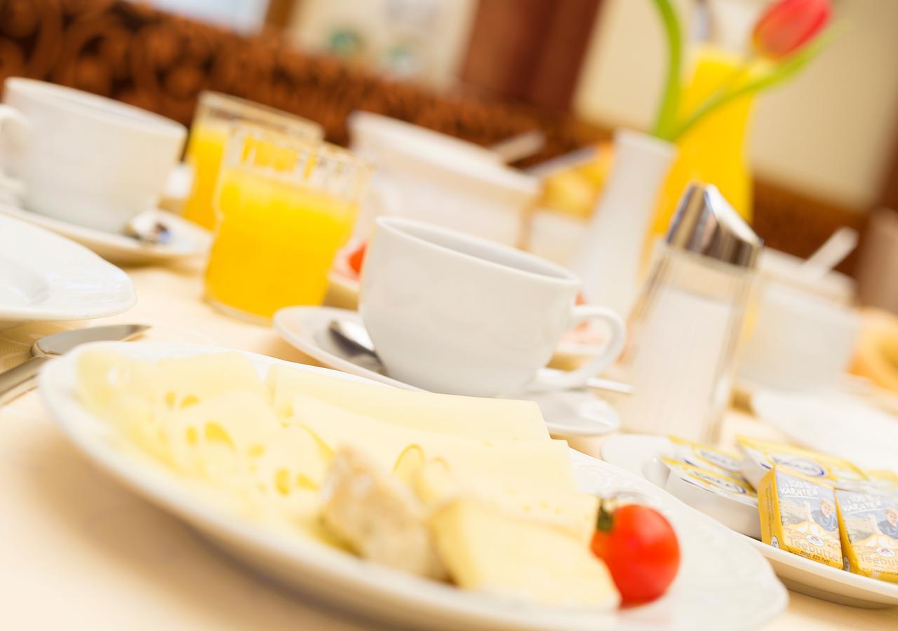 Hotel Brunnwirt Вайсбриах Екстериор снимка