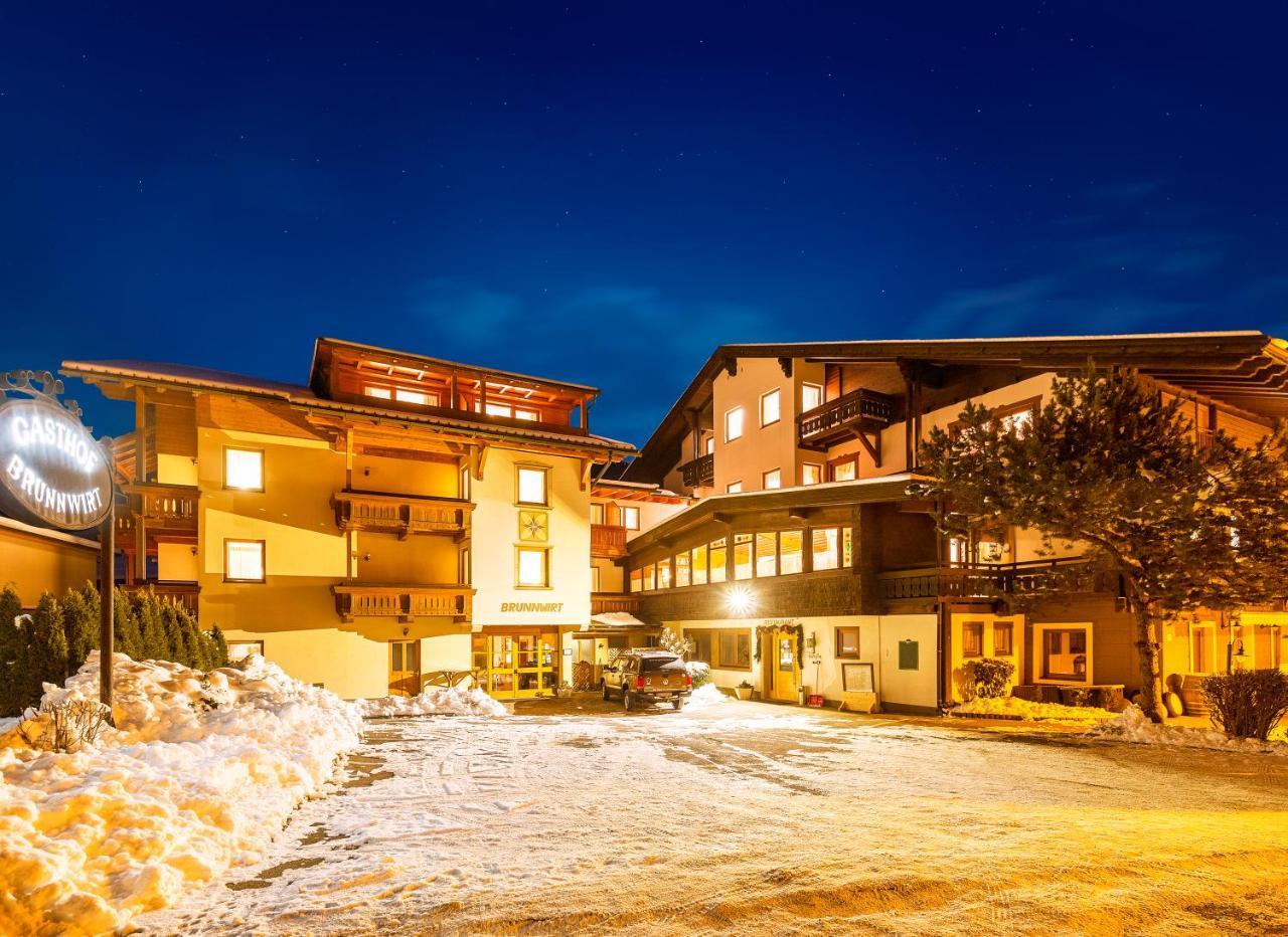 Hotel Brunnwirt Вайсбриах Екстериор снимка